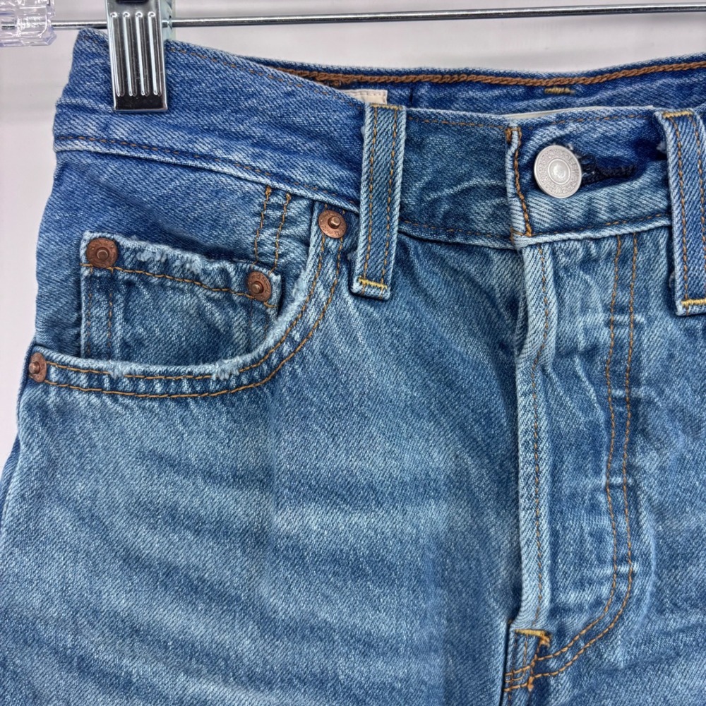 Levi's Premium Ribcage Denim Shorts Women's Size 24 Distressed Frayed‎ Blue - Picture 3 of 8